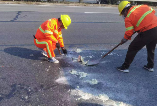 商州公路下沉注浆加固